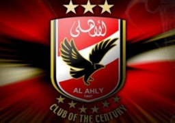 الاهلى يهدد بعدم الاستمرار فى الدورى ما لم يتم استقدام حكام اجانب لمبارياته