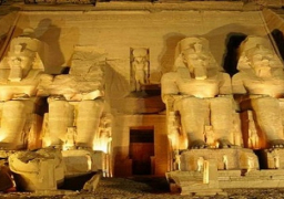 التليفزيون الإيطالى يصور «حكاية اسمها مصر» فى الأقصر