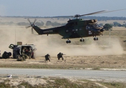 الجزائر تعتقل خلية من المتشددين على حدودها الجنوبية