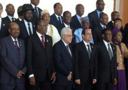 السيسى يكلف وزير الخارجية برئاسة وفد مصر بالقمة الإفريقية عقب مغادرته