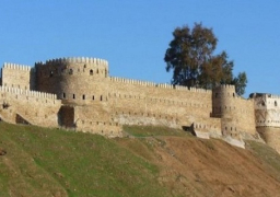 تنظيم “داعش” يفجر قلعة تلعفر التاريخية بالعراق