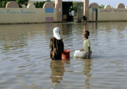 رئيس مالاوي يعلن مقتل 48 شخصًا جراء الفيضانات العارمة في البلاد