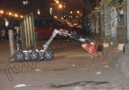 خبراء المفرقعات يفجرون قنبلة بجوار معهد الموسيقي العربية بشارع رمسيس
