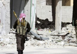 فصائل سورية معارضة تسيطر على بلدة استراتيجية على طريق حلب