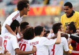 منتخب الإمارات بـ”شارات” سوداء أمام اليابان حدادا على الملك عبد الله