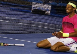 نادال يصارع المرض ويصعد إلى الدور الثالث ببطولة أستراليا للتنس