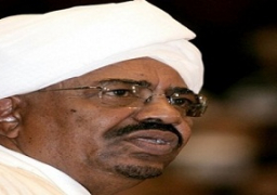 الحزب الحاكم بالسودان يوجه تحذيرًا للمعارضة المناهضة للانتخابات