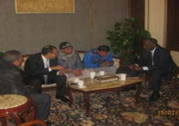 الخارجية تتابع أوضاع المختطفين وما يتردد عن وجود صيادين محتجزين في ليبيا