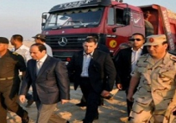 السيسي يصل الإسماعيلية لزيارة مشروع قناة السويس الجديدة