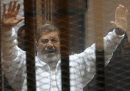 اليوم.. محاكمة مرسي و10 آخرين في قضية «التخابر مع قطر»