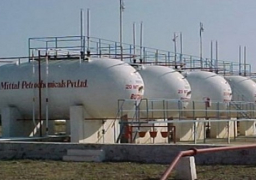 مصر توقع عقدا مع نوبل لاستيراد 7 شحنات غاز مسال