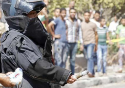 خبراء المفرقعات بالإسكندرية يبطلون مفعول قنبلة بدائية الصنع بجوار مكتب بريد سموحة