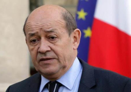 وزير الدفاع الفرنسي يعزي المصريين.. ويؤكد: باريس تدعم مصر بقوة وسأزور الكاتدرائية