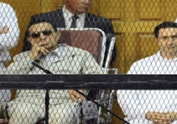 4 أبريل.. أولى جلسات إعادة محاكمة مبارك ونجليه في قضية “القصور الرئاسية”
