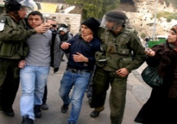 مسئول فلسطيني : الاحتلال الإسرائيلي اعتقل 1899 طفلا خلال “انتفاضة القدس”