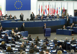 البرلمان الأوروبي يوافق على تنفيذ إجراءات عقابية ضد المجر