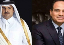السيسي يستقبل أمير قطر بمطار شرم الشيخ