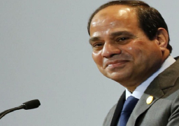 بالفيديو.. السيسي يشهد ندوة تثقيفية.. ويكرم أسر شهداء ومصابي العمليات الحربية