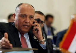 شكري يبحث مع نظيره الجزائري الوضع في ليبيا وجرائم داعش في سرت