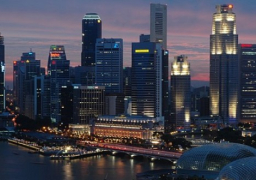 سنغافورة تحتفظ بالمركز الأول في قائمة أغلى مدن العالم