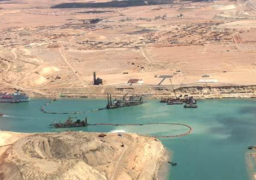 السيسي يصدر قرارًا بقانون بشأن شهادات استثمار وتنمية قناة السويس