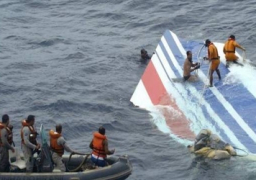 ماليزيا واستراليا مازالتا تأملان في العثور على الطائرة المفقودة منذ عام