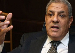 محلب يلتقى نائب رئيس أوغندا على هامش قمة الكوميسا