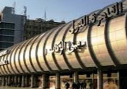 مطار القاهرة يستقبل 219 مصريا قادمين من ليبيا عبر “جربا التونسى”