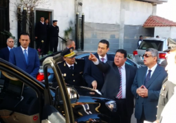 وزير الداخلية يتفقد مركز المعلومات الإلكترونى بالمرور