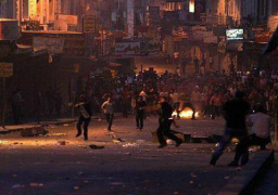 إصابة أكثر من 66 فلسطينيا جراء المواجهات بين الفلسطينيين وقوات الاحتلال الاسرائيلي في الضفة الغربية .