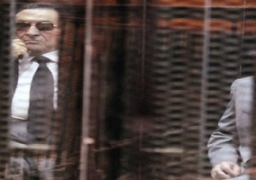 9 مايو.. الحكم على مبارك ونجليه في قضية “قصور الرئاسة”