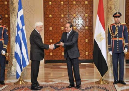 الرئيس اليوناني يغادر القاهرة
