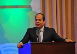 السيسى يحتفل بعيد العمال بأكاديمية الشرطة ويكرم قدامى النقابين والعاملين باتحاد العمال