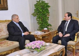 السيسى يلتقى محلب لمتابعة الأوضاع السياسية والاقتصادية