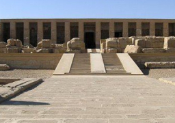 أثري: الفراعنة أقاموا مشروعات عملاقة للحفاظ على سيناء منذ 4 الاف عام