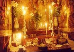 كنائس الإسكندرية تحتفل بالجمعة العظيمة قبل عيد القيامة