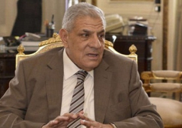 محلب يؤكد حرص الدولة على محاربة الفساد