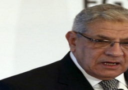 محلب يجتمع بالوزراء داخل المتحف المصرى الكبير