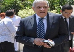 محلب يزور مركز الصناعات الصغيرة الإندونيسي.. ويتفقد تطوير أحد المناطق العشوائية