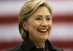 مسؤول: كلينتون ستعلن نيتها الترشح للرئاسة الأمريكية الأحد