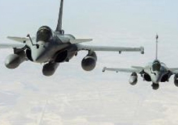 مقاتلات “عاصفة الحزم” تقصف قاعدة “الديلمي” الجوية بصنعاء