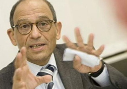 هاني عازر يغادر لفرانكفورت عقب لقاء السيسي ومحلب ورئيس سيمنس