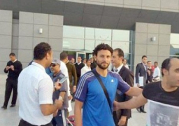 وصول فريق الأهلي إلى مطار الغردقة لمواجهة الإسماعليي الأربعاء
