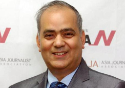 الفائز بجائزة الصحافة الثقافية أشرف أبو اليزيد: أتمنى الفوز بجائزة من مصر بعد تكريمي عربيًا ودوليًا