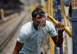 استمرار موجة الحر القاتلة في الهند وارتفاع حصيلة الضحايا إلى 1800 حالة وفاة