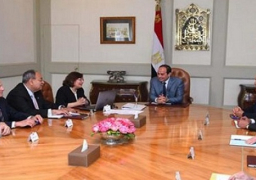 السيسي يبحث مع المجلس الإستشاري سبل النهوض بقطاعي التعليم و الصحة