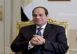 الرئيس السيسي يجتمع اليوم بوزيري الكهرباء والاسكان
