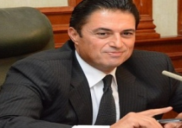 المسيري وسالمان يبحثان آليات إنعاش الاقتصاد مع مستثمرى المنطقة الحرة