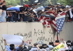 اليوم.. محاكمة 23 متهماً بـ”أحداث السفارة الأمريكية”