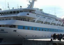 إيران: سفينة المساعدات المتجهة لليمن تخضع للتفتيش فى جيبوتى